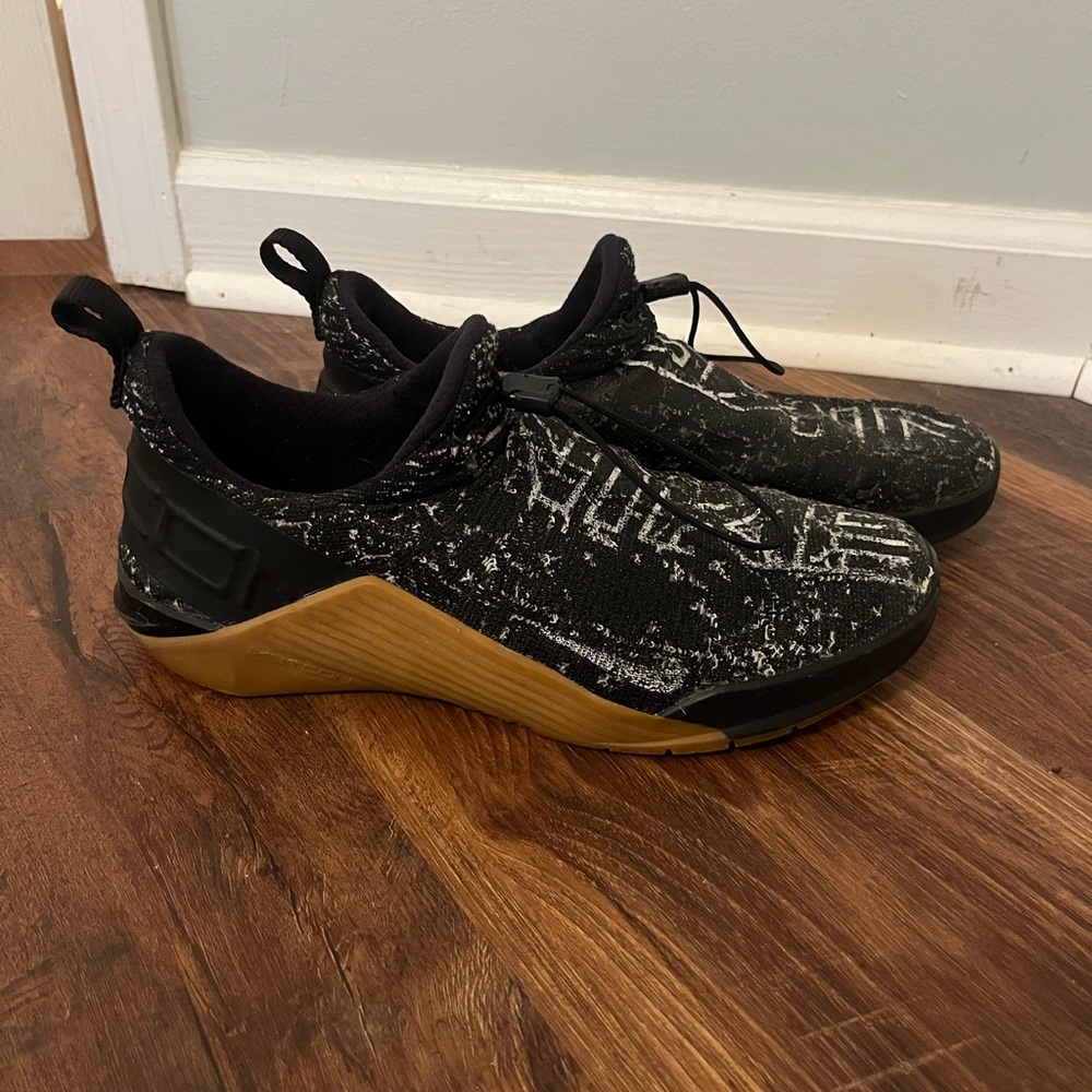 Men Nike React Metcon Black White Gum Sz 9.5 CrossFit Training Shoes BQ6044-011